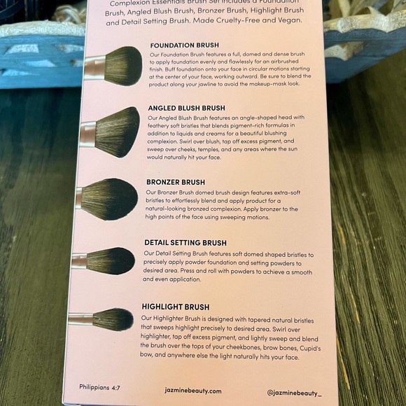 Jazmine Beauty- Complexion Perfection 5pc. Makeup Brush Set - Picture 2 of 5